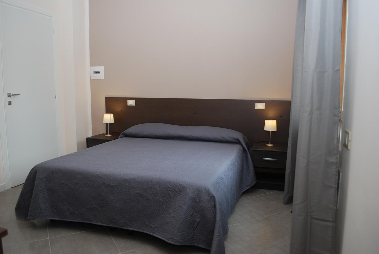 B&B Grandangolo Preturo Екстериор снимка